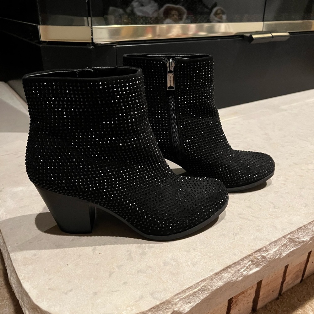 Black Juicy Couture rhinestone booties 7.5